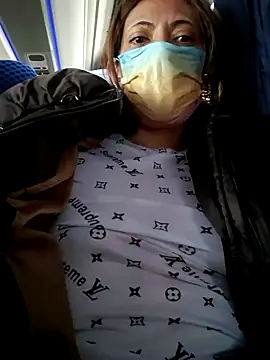 Lunababymylove online show from December 2024 08:10:02 PM