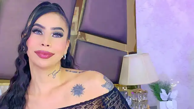 GiahDaniels online show from March 2026 03:33:01 AM