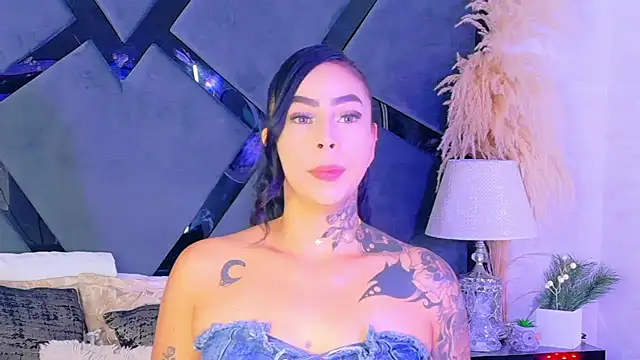 Snapshot of GiahDaniels chatting on July 2026 05:39:01 PM GiahDaniels online show from July 2026 05:39:01 PM