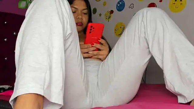 DIORA Latina online show from January 2025 03:31:02 AM