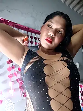 DIORA Latina online show from April 2026 03:18:01 AM