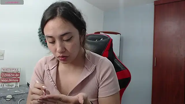 ArtemisNature online show from December 2024 07:44:01 PM