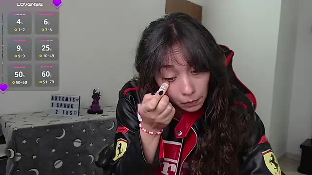 ArtemisNature online show from February 2025 08:35:02 PM