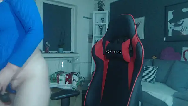 EiskalterEngel74 online show from December 2024 07:11:02 PM