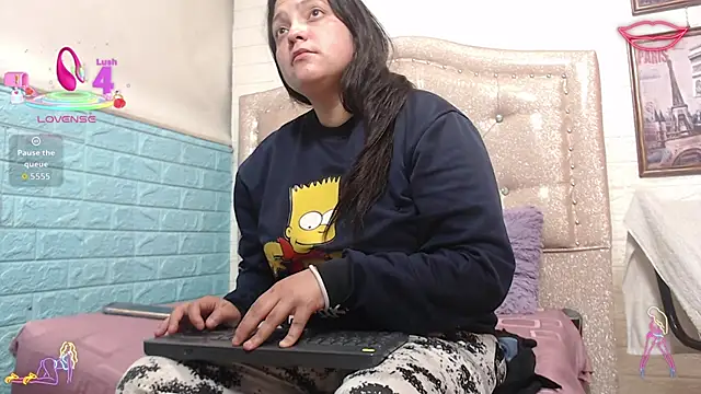 KataleyaStiward online show from October 2025 01:09:01 PM