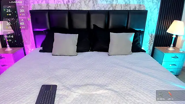 SpicyAmelia online show from November 2025 01:11:01 PM