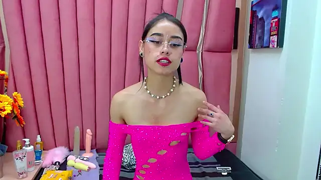 Snapshot of AnnySweett_ chatting on February 2025 03:49:01 PM AnnySweett online show from February 2025 03:49:01 PM