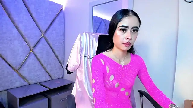 Snapshot of AnnySweett_ chatting on May 2026 03:38:01 PM AnnySweett online show from May 2026 03:38:01 PM