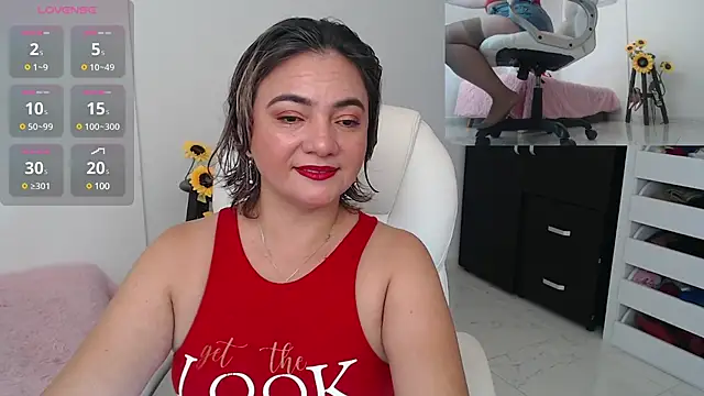 Ghada milf online show from December 2024 11:14:02 PM