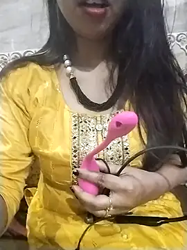 Aradhya-Sharma online show from January 2025 09:18:01 PM