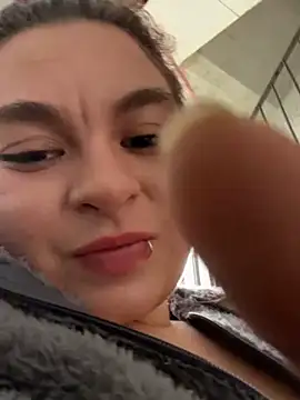 MiaLujan  online show from December 2024 01:10:02 PM