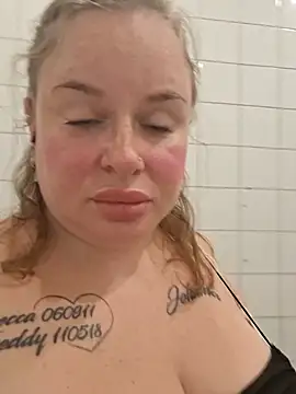 JohannasMishael online show from June 2026 03:28:02 PM