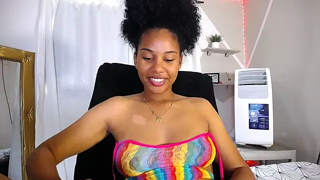 Hillary queen online show from December 2024 03:26:01 PM