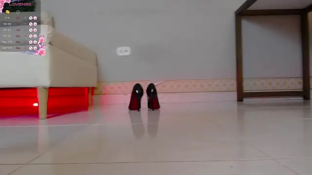 Camilaperson online show from January 2025 12:33:01 AM