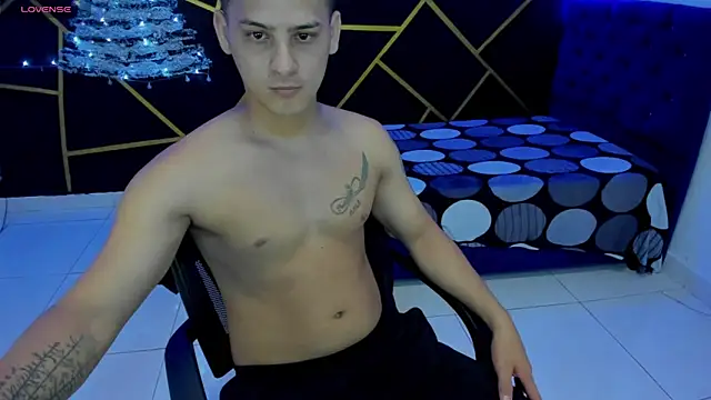 JANER 03 online show from December 2024 03:52:01 PM