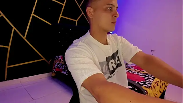 JANER 03 online show from March 2025 04:03:01 AM