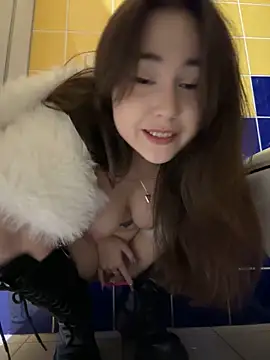 Peachy Dream online show from February 2025 08:40:01 PM