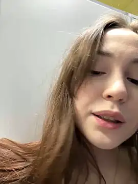 Peachy Dream online show from February 2025 08:11:02 PM