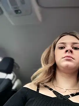 Snapshot of Love_Bri chatting on March 2025 12:50:02 PM Love Bri online show from March 2025 12:50:02 PM