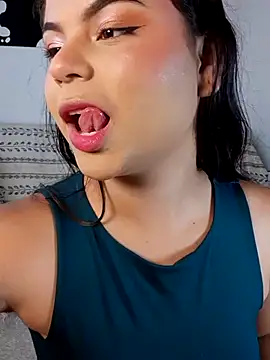 Cleo hills online show from March 2025 01:12:02 PM