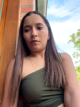 Penelope-Hot online show from October 2025 09:01:01 PM