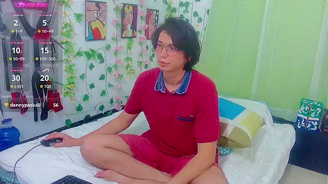 Andy gray online show from March 2025 08:49:01 PM