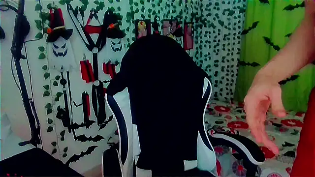 Andy gray online show from November 2025 01:22:02 PM