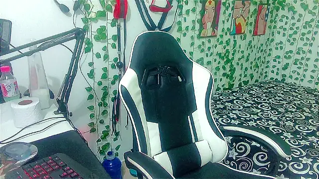 Andy gray online show from February 2026 01:01:02 PM