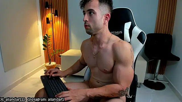 dafboy1 online show from December 2024 12:33:02 AM