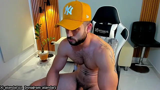 dafboy1 online show from March 2025 01:06:02 PM