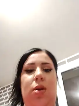 AdelinaJude online show from February 2025 05:29:02 PM