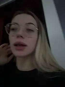 KylieJoyce online show from January 2025 01:47:02 AM