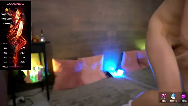 KylieJoyce online show from February 2025 01:00:01 AM