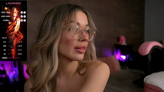 KylieJoyce online show from February 2025 02:40:02 AM