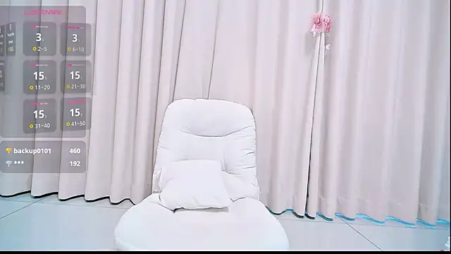 Snapshot of Aster_Hoa chatting on September 2025 03:33:02 AM Aster Hoa online show from September 2025 03:33:02 AM