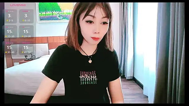 Snapshot of Aster_Hoa chatting on November 2025 02:39:01 AM Aster Hoa online show from November 2025 02:39:01 AM