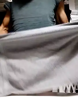 Frabox65 online show from October 2025 04:45:01 AM