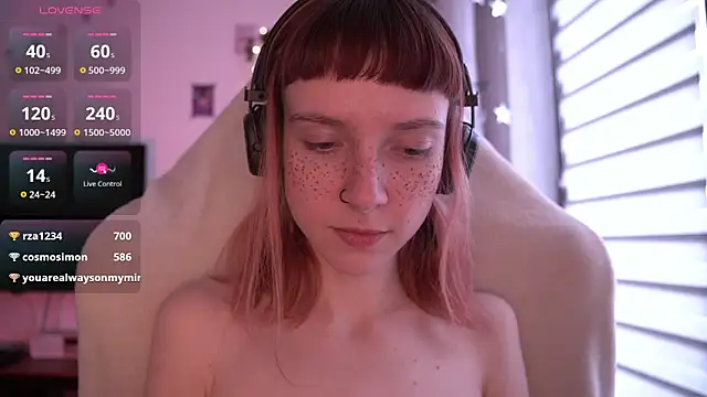 juliapie online show from December 2024 08:20:01 AM