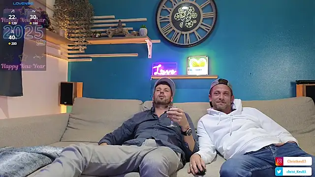 braqueuemar83 online show from January 2025 07:38:01 PM