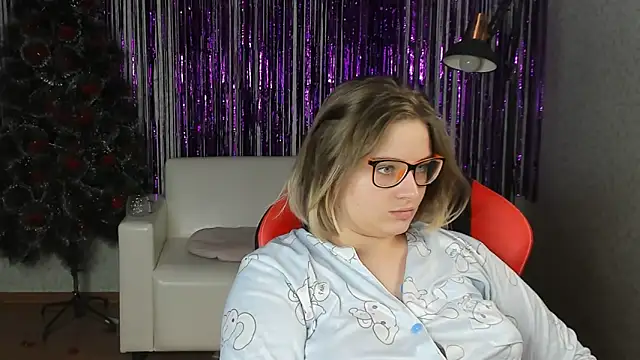 Seductive She Wolf online show from February 2025 06:48:01 PM