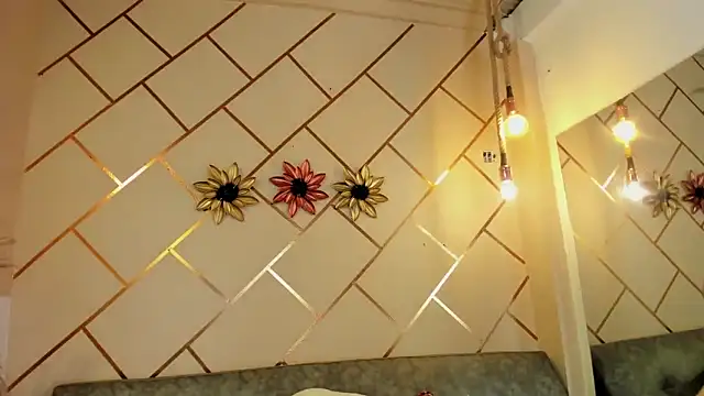 marianeporter   online show from April 2026 12:23:01 AM