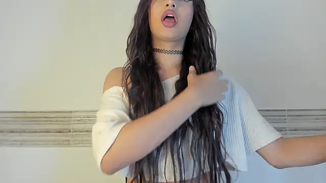 Snapshot of Sophia_Cambpell chatting on September 2025 09:29:02 PM Sophia Cambpell online show from September 2025 09:29:02 PM