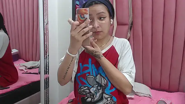 Sarah Hornny online show from September 2025 04:03:01 AM