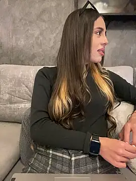 AbyThompson online show from February 2025 06:02:02 PM