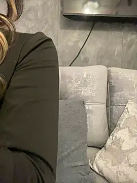 AbyThompson online show from February 2025 07:14:02 PM