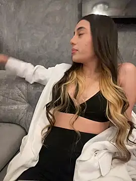 AbyThompson online show from March 2025 12:00:02 AM