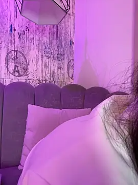 Snapshot of AbyThompson chatting on May 2026 01:56:01 AM AbyThompson online show from May 2026 01:56:01 AM