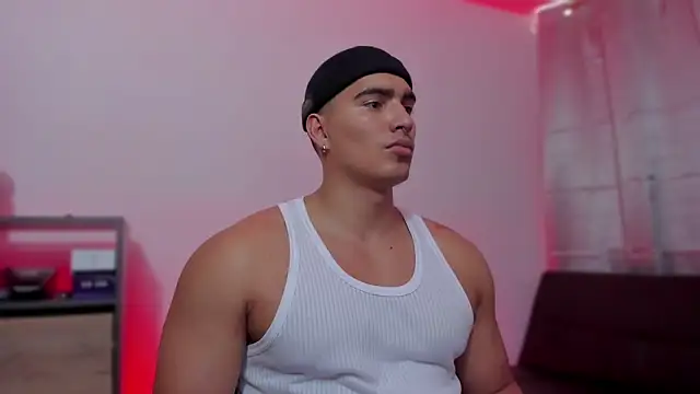 JamesGraay online show from September 2025 09:05:02 PM