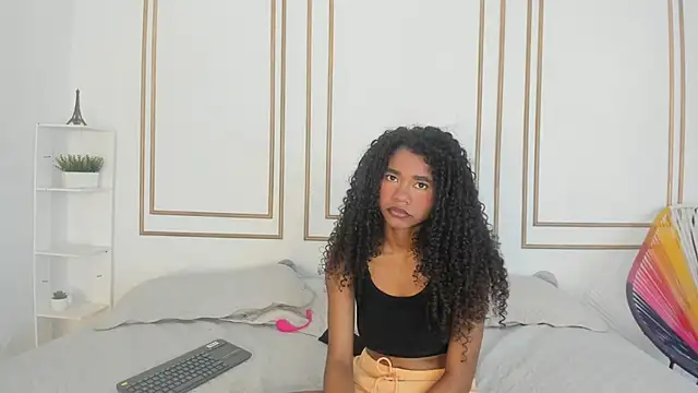 ashley lemus online show from February 2025 12:34:01 PM