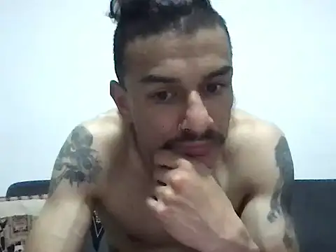HorrorotikA online show from May 2026 11:22:01 PM